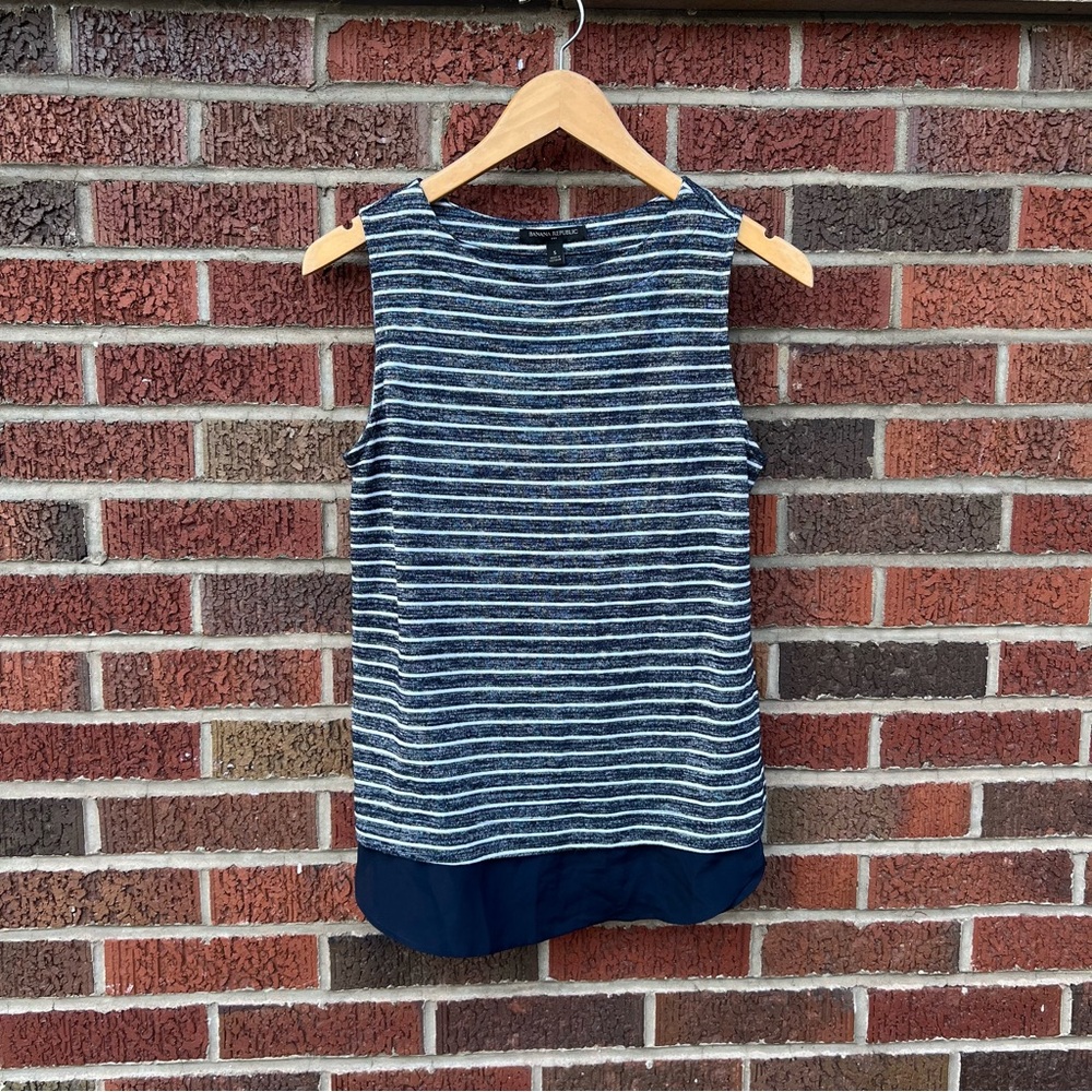 Banana Republic Marled Navy and White Striped Sleeveless Tank Top